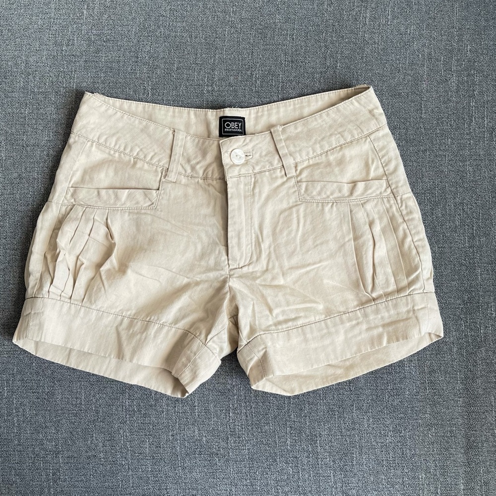OBEY cream pumpkin shorts